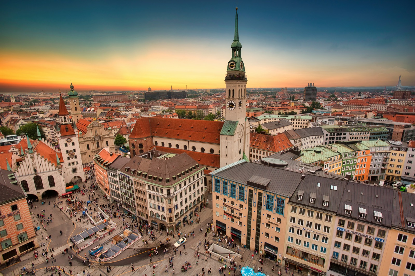 Münchner Skyline mit den Türmen der Frauenkirche, Deutschland