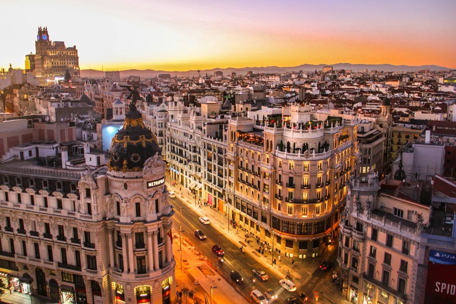 Gran Vía und Madrider Innenstadt, Spanien