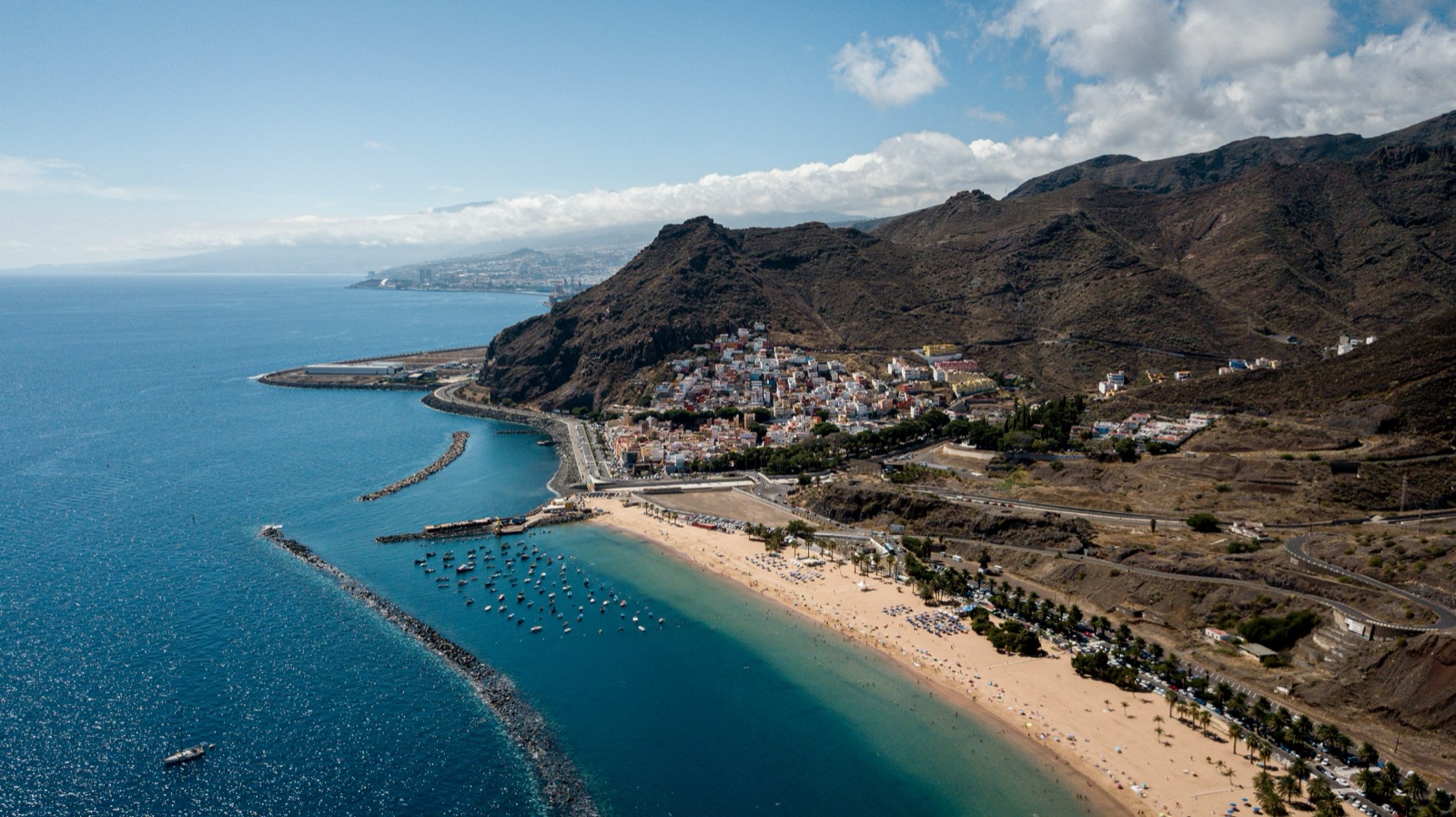 Strandpromenade von Playa de las Américas, Teneriffa, Spanien